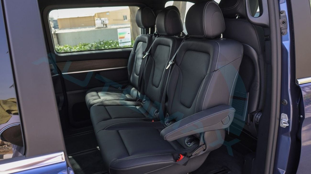 مرسيدس بنز V 300 2 Years Unlimited Mileage Warranty @Official Dealer