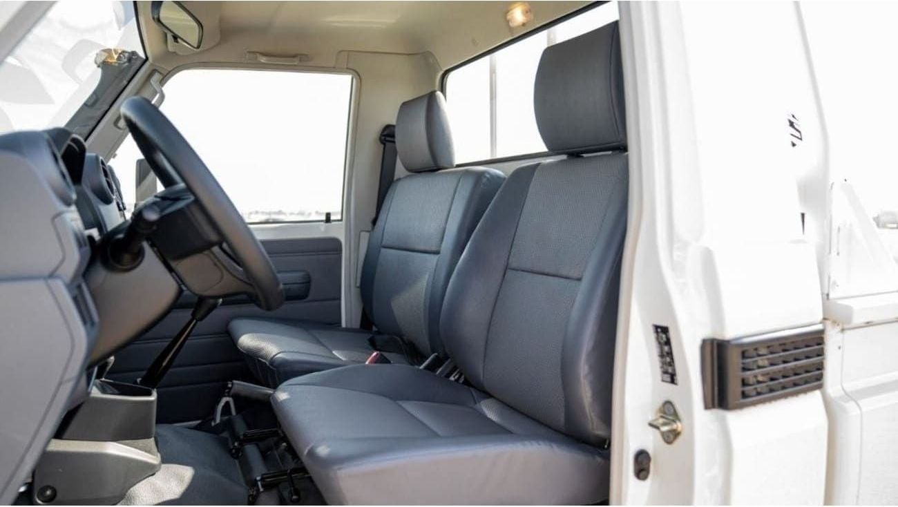 Toyota Land Cruiser Pick Up LAND CRUISER LC79 SC 4.2L V6 DIESEL 2026