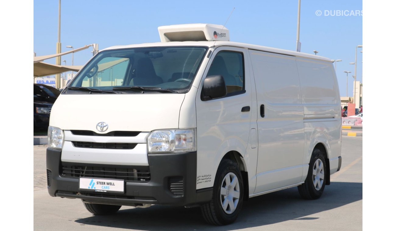 Toyota Hiace 2016 | CHILLER MULTI PURPOSE DELIVERY VAN WITH GCC SPECS AND EXCELLENT CONDITION