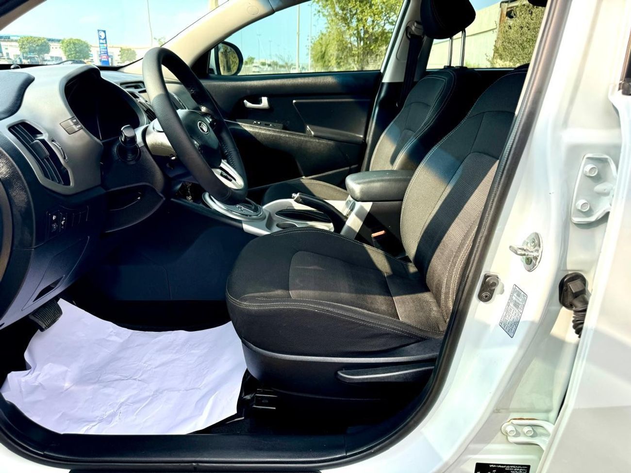 كيا سبورتيج Mid 2.0L 760x36-Monthly l GCC l Cruise, Camera, GPS l Accident Free