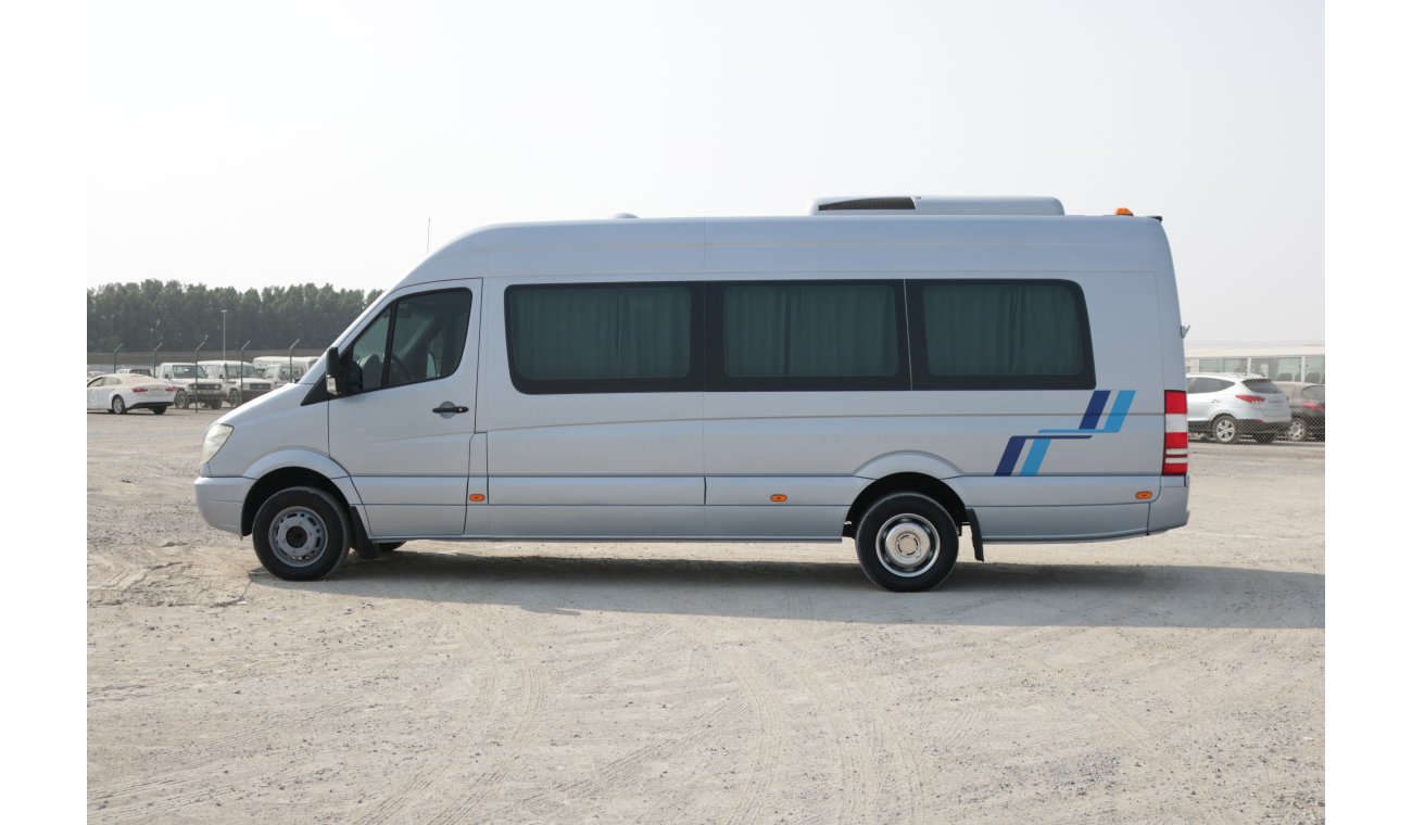 مرسيدس بنز سبرينتر 16 SEATER BUS