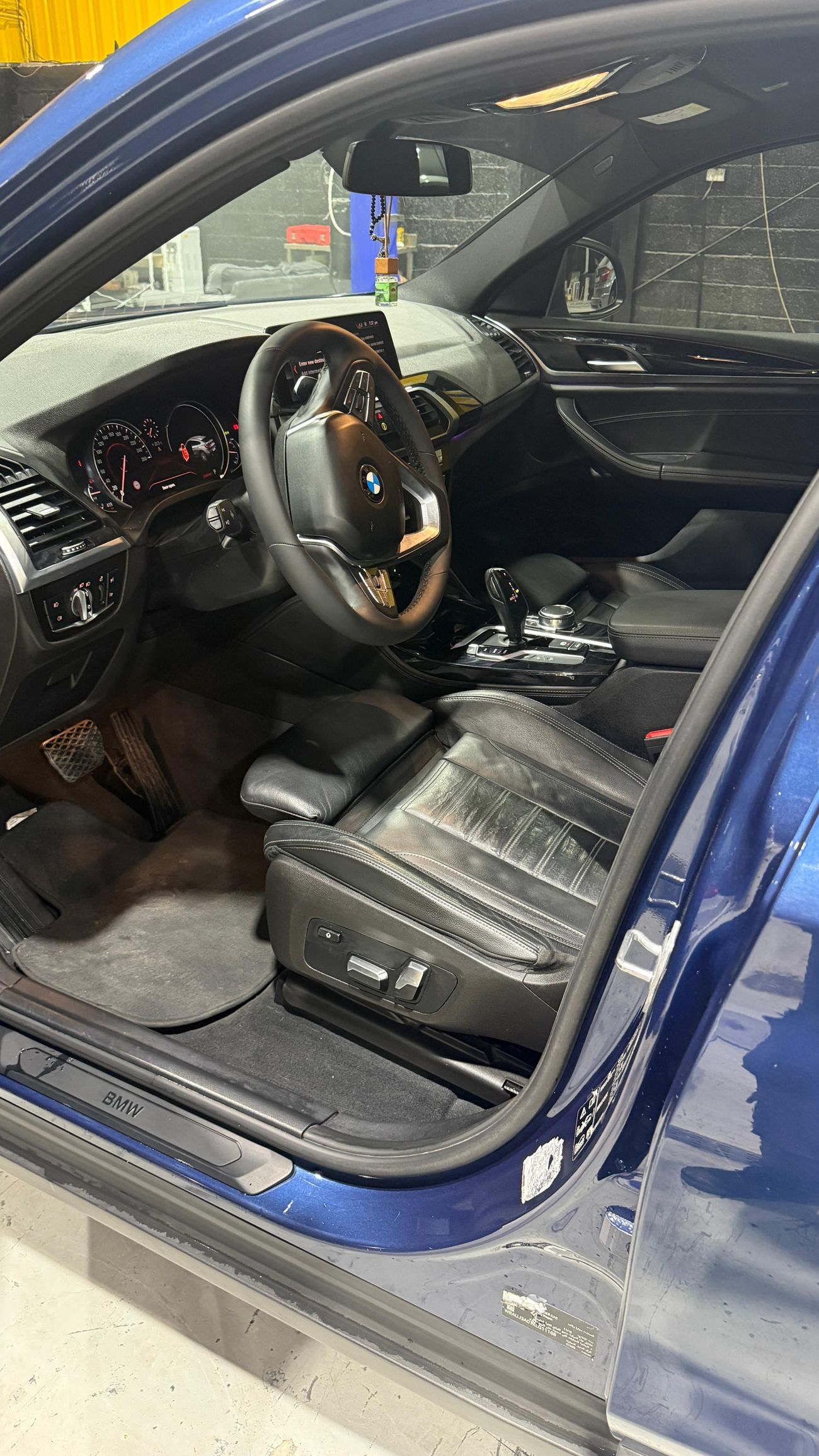 بي أم دبليو X4