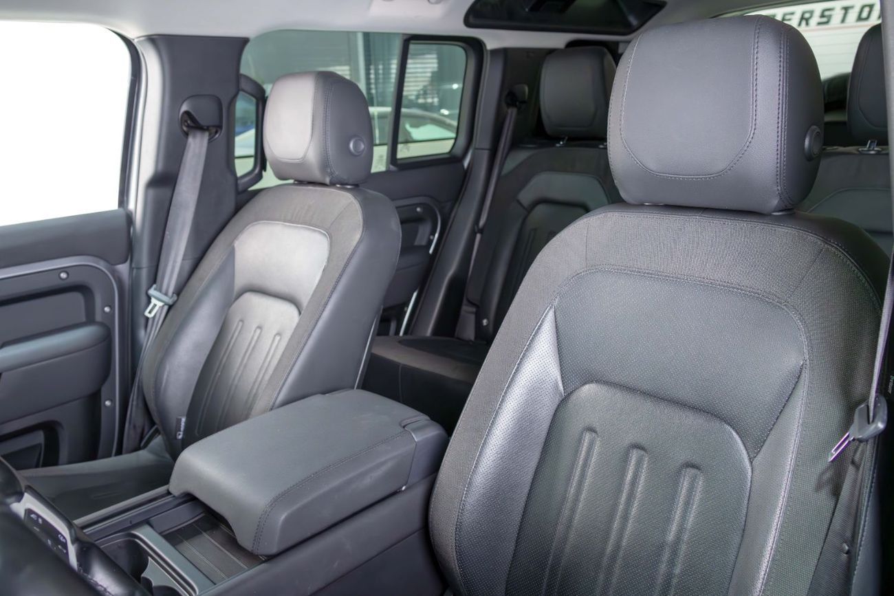 لاند روفر ديفندر P400 110 SE 3.0L (5 Seater)