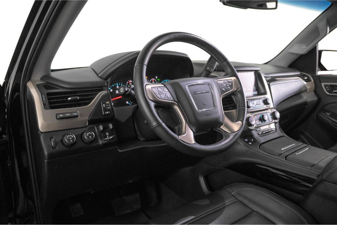 GMC Yukon Denali 6.2L (8 Seater)