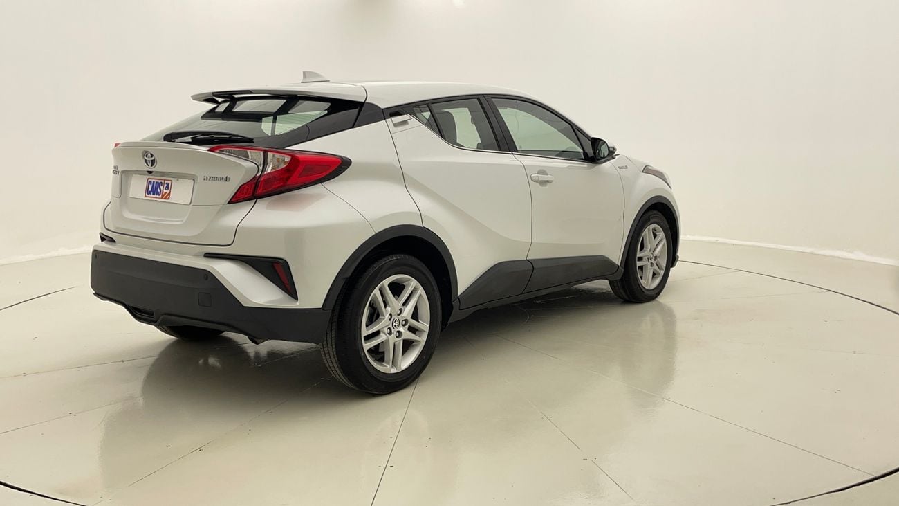 تويوتا CHR VX 1.8 | بدون دفعة مقدمة | اختبار القيادة في المنزل