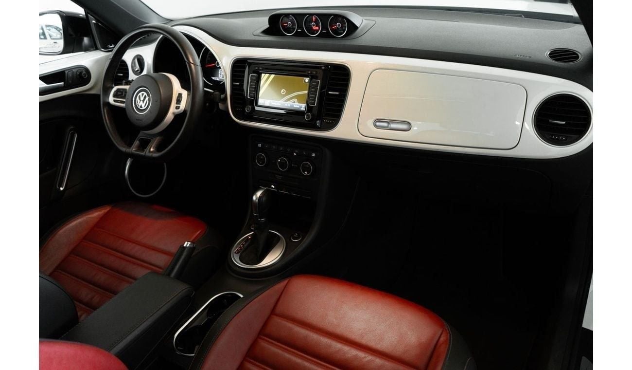 Volkswagen Beetle Turbo S 1.8L Turbo  2L