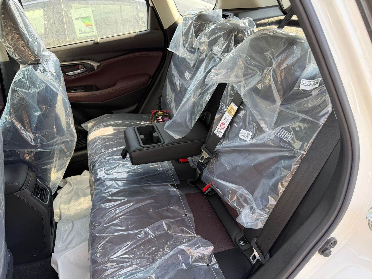 تويوتا أوربان كروزر 1.5L PETROL GLX AUTOMATIC TRANSMISSION ( FOR RE-EXPORT ONLY )