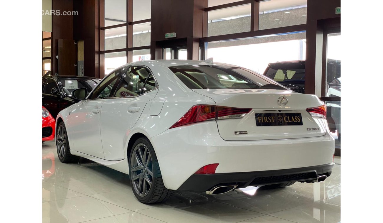 Lexus IS300 2019