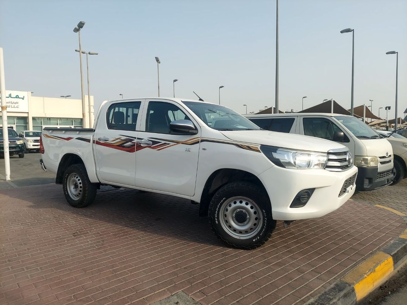 Toyota Hilux DC 2.4L 4WD DIESEL MANUAL TRANSMISSION