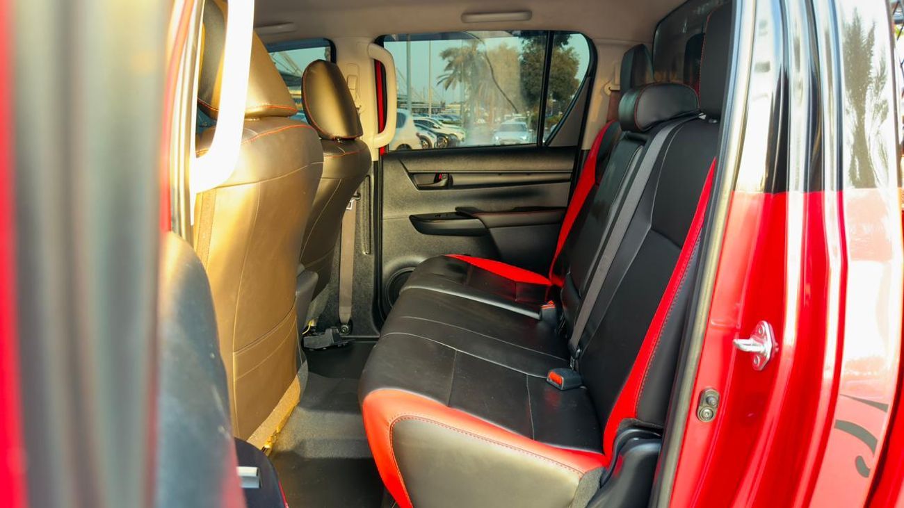 تويوتا هيلوكس -