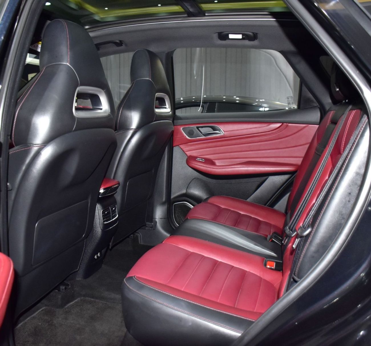 أم جي HS EXCELLENT DEAL for our MG HS Trophy AWD 30T ( 2022 Model ) in Black Color GCC Specs