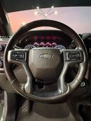 شيفروليه سيلفارادو 1500 CAB/CREW TRAILBOSS Z71
