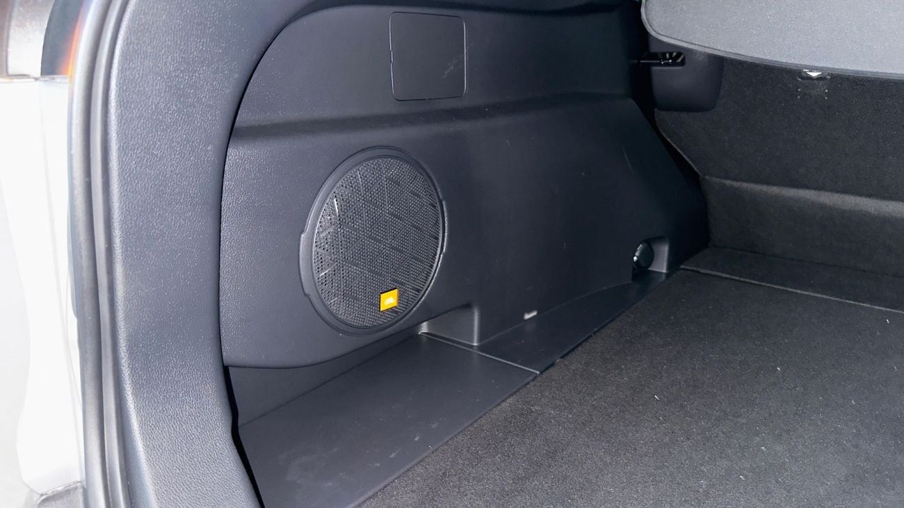 Toyota RAV4 PREMIUM CONDTION | 2000CC PETROL ENGINE | RHD | 2021 | SUNROOF | ELECTRIC & MEMORY SEAT