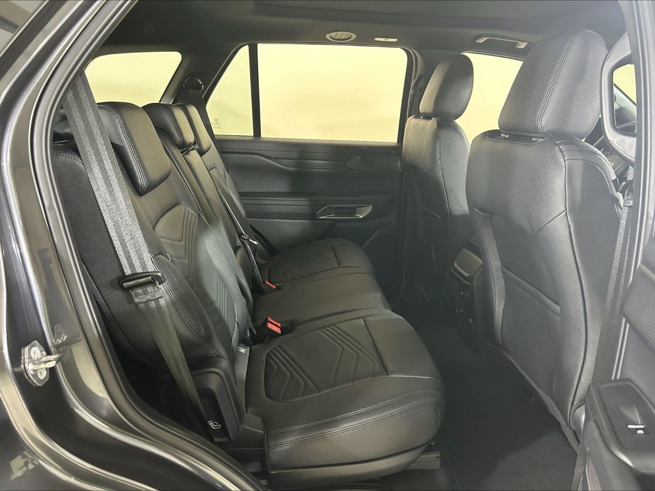 فورد ايفرست EVR624 EVEREST LIMITED 4WD 2.3L GTDI AT LTHR OFF ROAD 21"