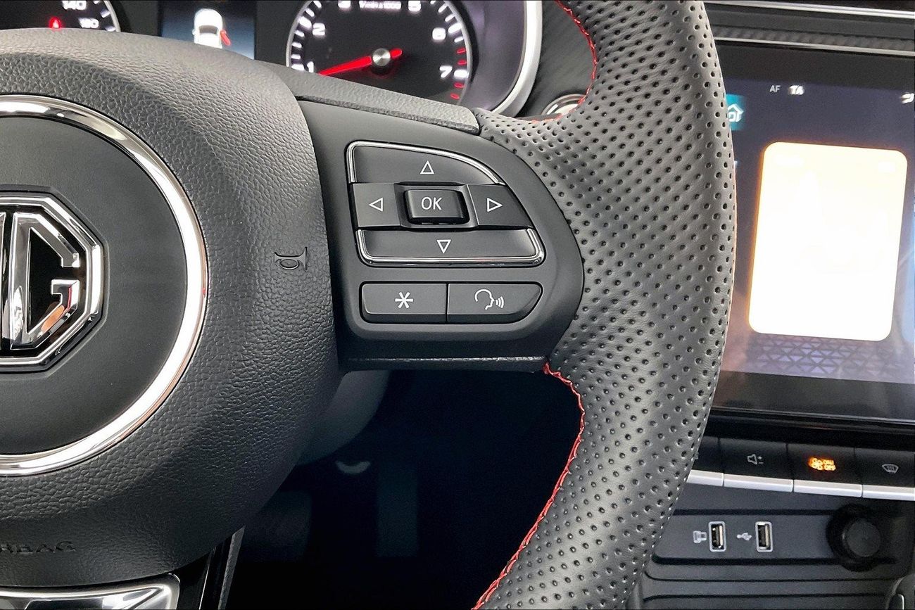 MG ZS Standard| 1 year free warranty | Exclusive Eid offer