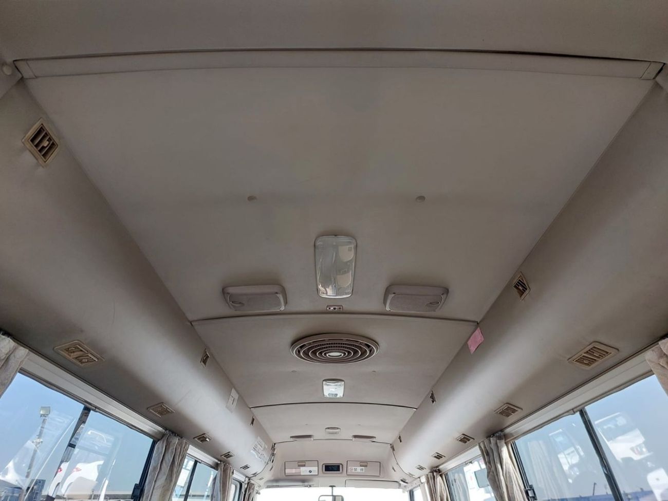 ميتسوبيشي روزا MITSUBISHI ROSA BUS RHD 2004 MODEL 4.8 L DIESEL AUTOMATIC(PM00393)