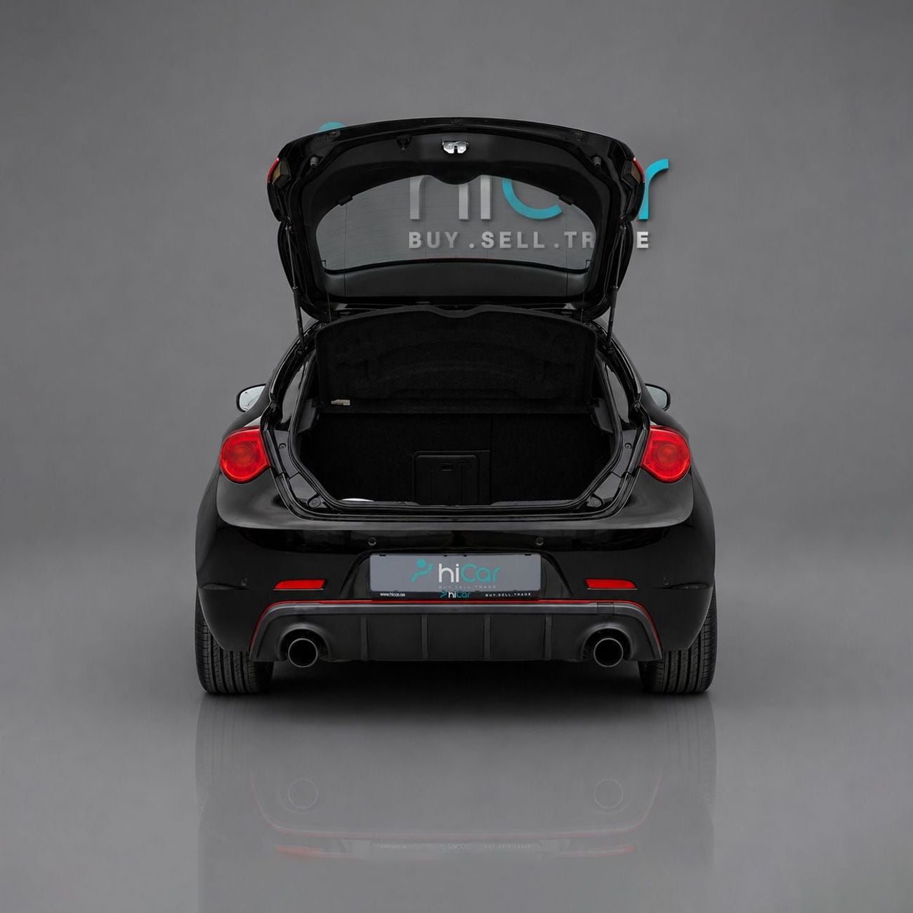 ألفا روميو جوليتا Veloce AED 516 P.M • 0% Downpayment • Alfa Romeo Giulietta • 1 Year Warranty