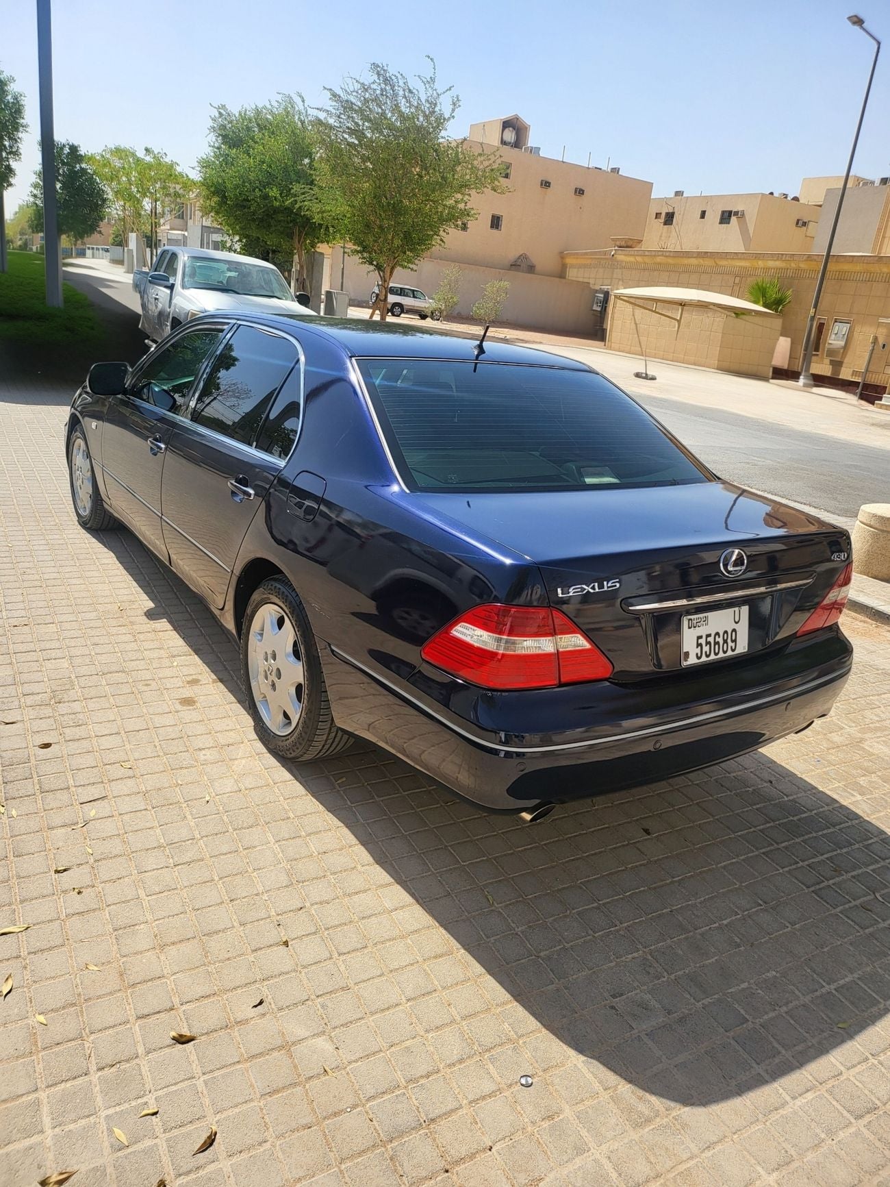 لكزس LS 430
