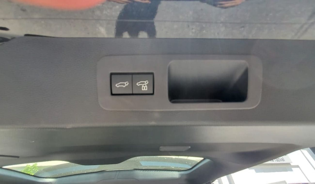 Toyota Land Cruiser ZX 3.5L Petrol 5 seater (For export only)