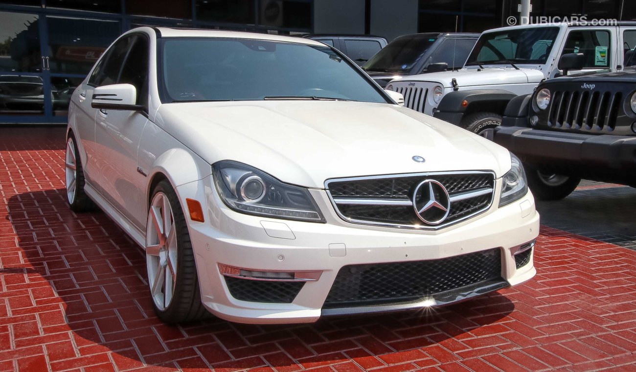 Mercedes-Benz C 63 AMG