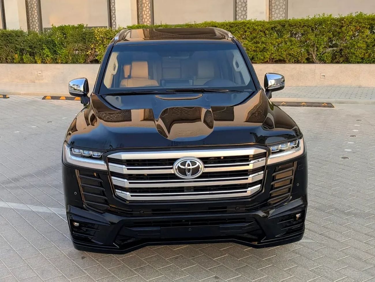 Toyota Land Cruiser GXR DIESEL GCC Specs Full option Twin Turbo