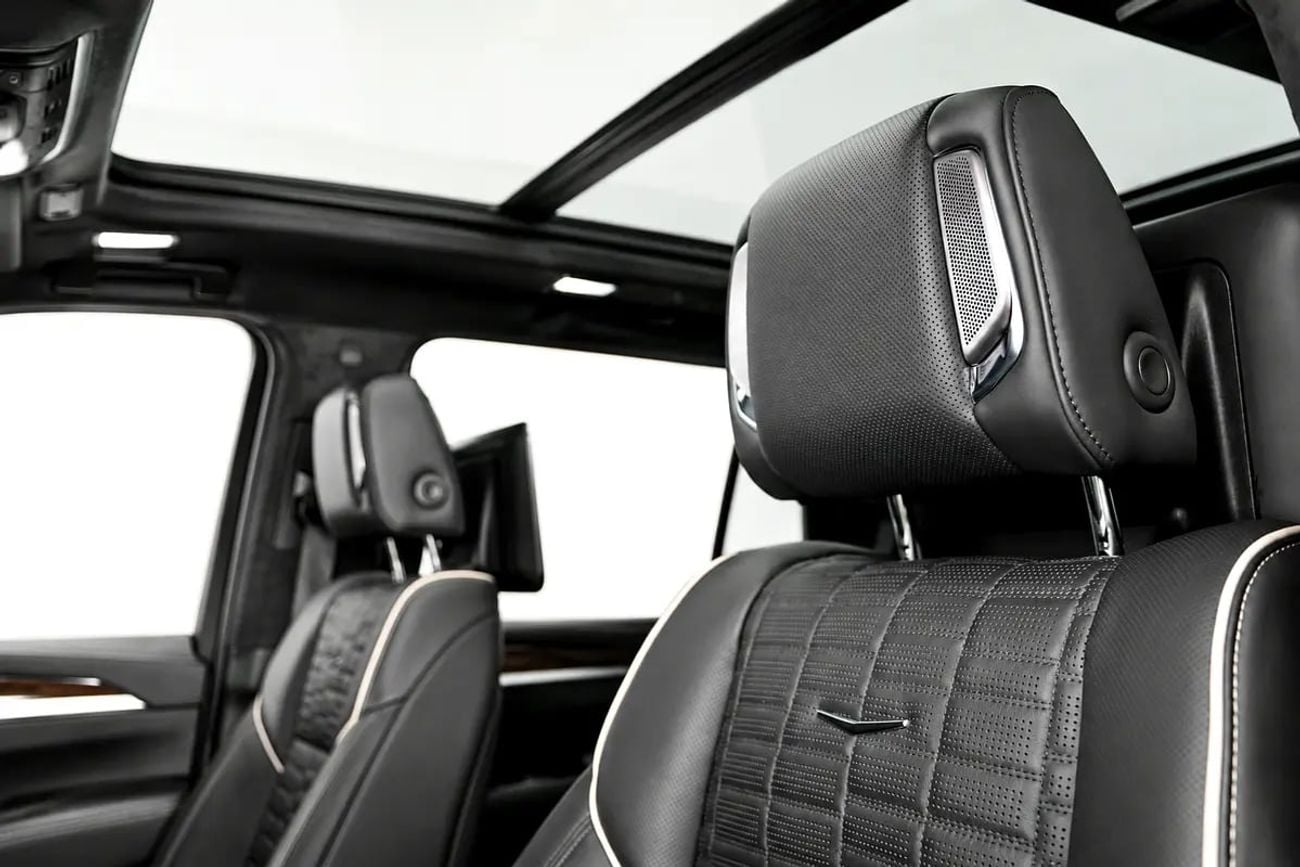 كاديلاك إسكالاد Sport Platinum - GCC Specs - Brand