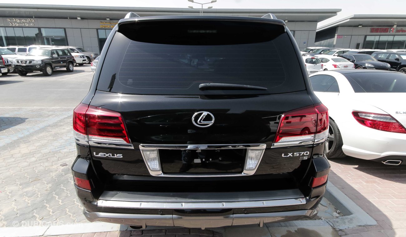 Lexus LX570 S