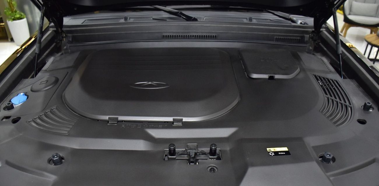 Jetour T2 EXCELLENT DEAL for our Jetour T2 ( 2025 Model ) in Black Color Chinese Specs