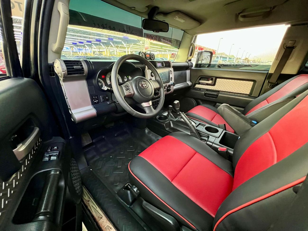 Toyota FJ Cruiser Extreme 4.0L (270 HP) gcc full option