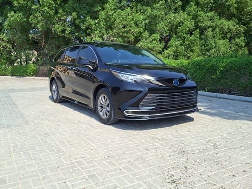 Toyota Sienna XLE