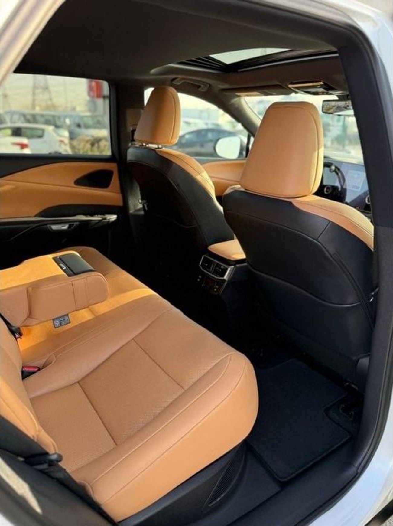 لكزس RX 350h Hybrid Plus 2.5L Full Option