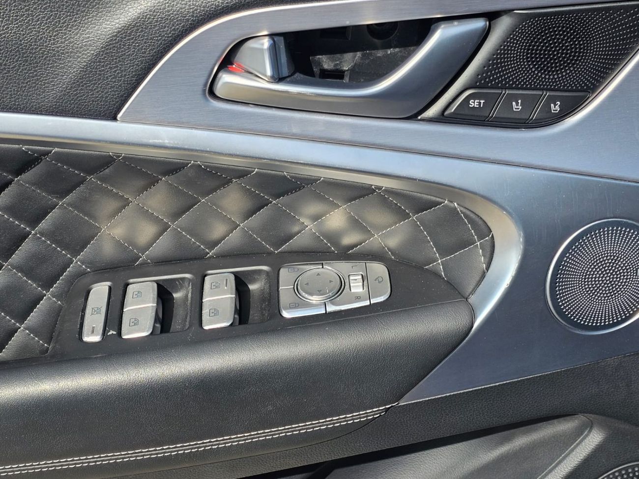 جينيسس G70 Premium 2.0L RWD