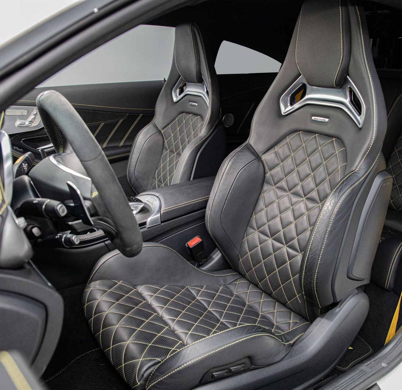 مرسيدس بنز C 63S AMG