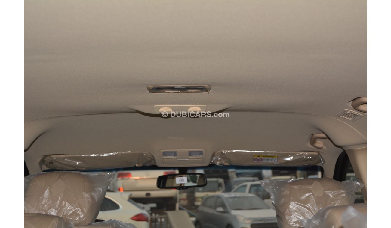 Hyundai H-1 BUS WITH ROTATING SEATS 2.4L GASOLINE