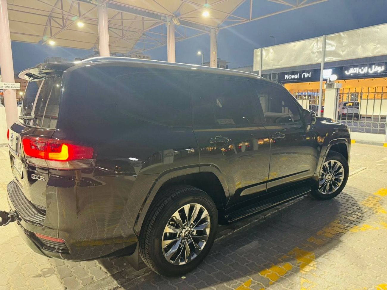 Toyota Land Cruiser GXR 4.0L