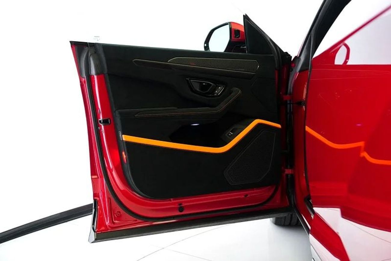 لامبورغيني اوروس PERFORMANTE 4.0T V8