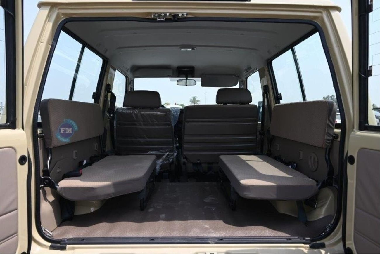 Toyota Land Cruiser 70 71 4.0L Petrol Manual