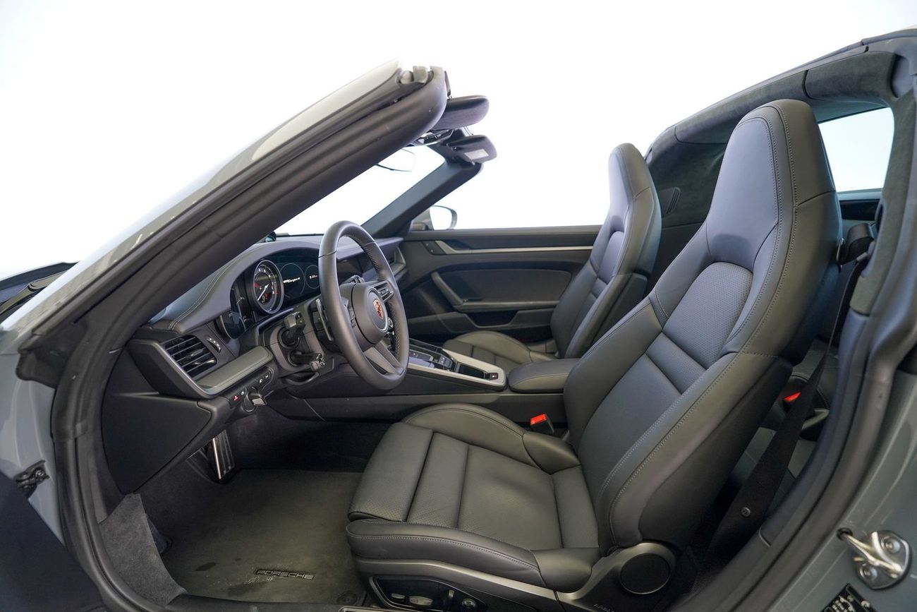 بورش 911 Targa 4 3.0L (385 HP) Targa