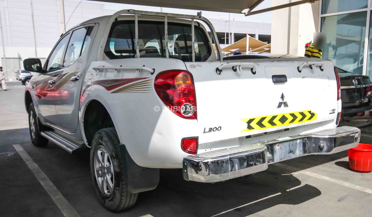 Mitsubishi L200 DID