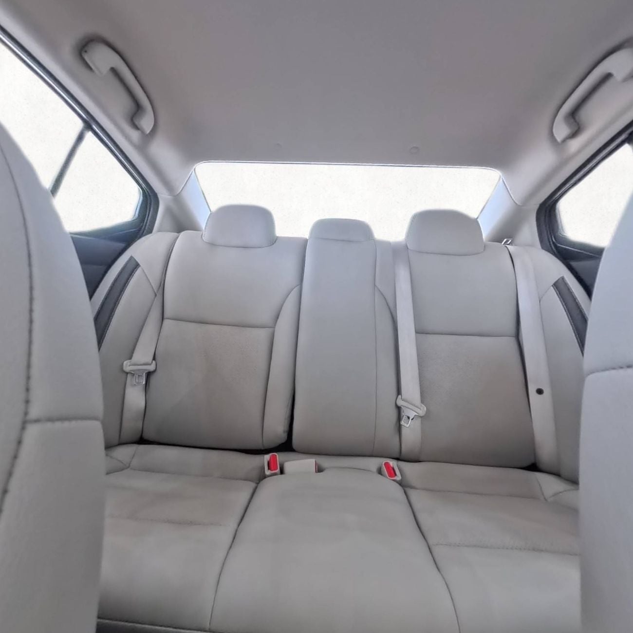 Nissan Sunny SL 2.0