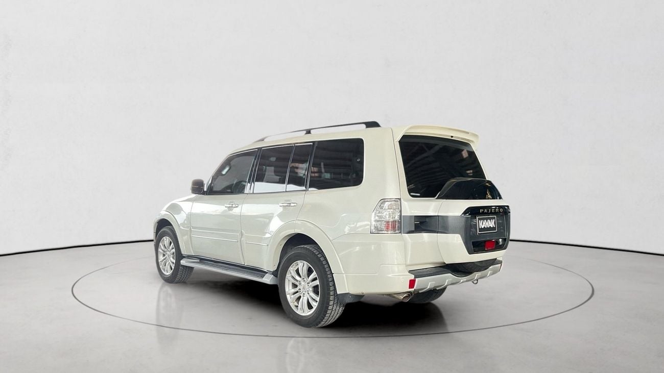 Mitsubishi Pajero 3.8 GLS LWB H/L LTHR | Guaranteed Warranty | 0 Down Payment