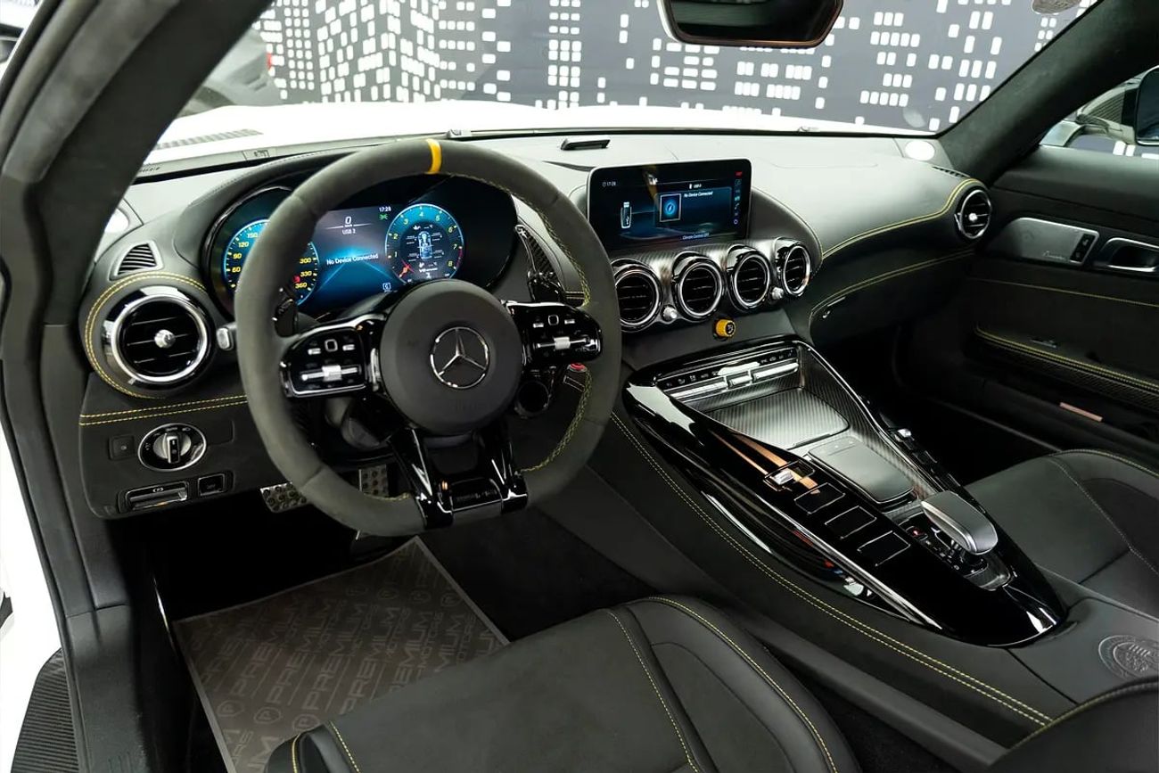 Mercedes-Benz AMG GTR