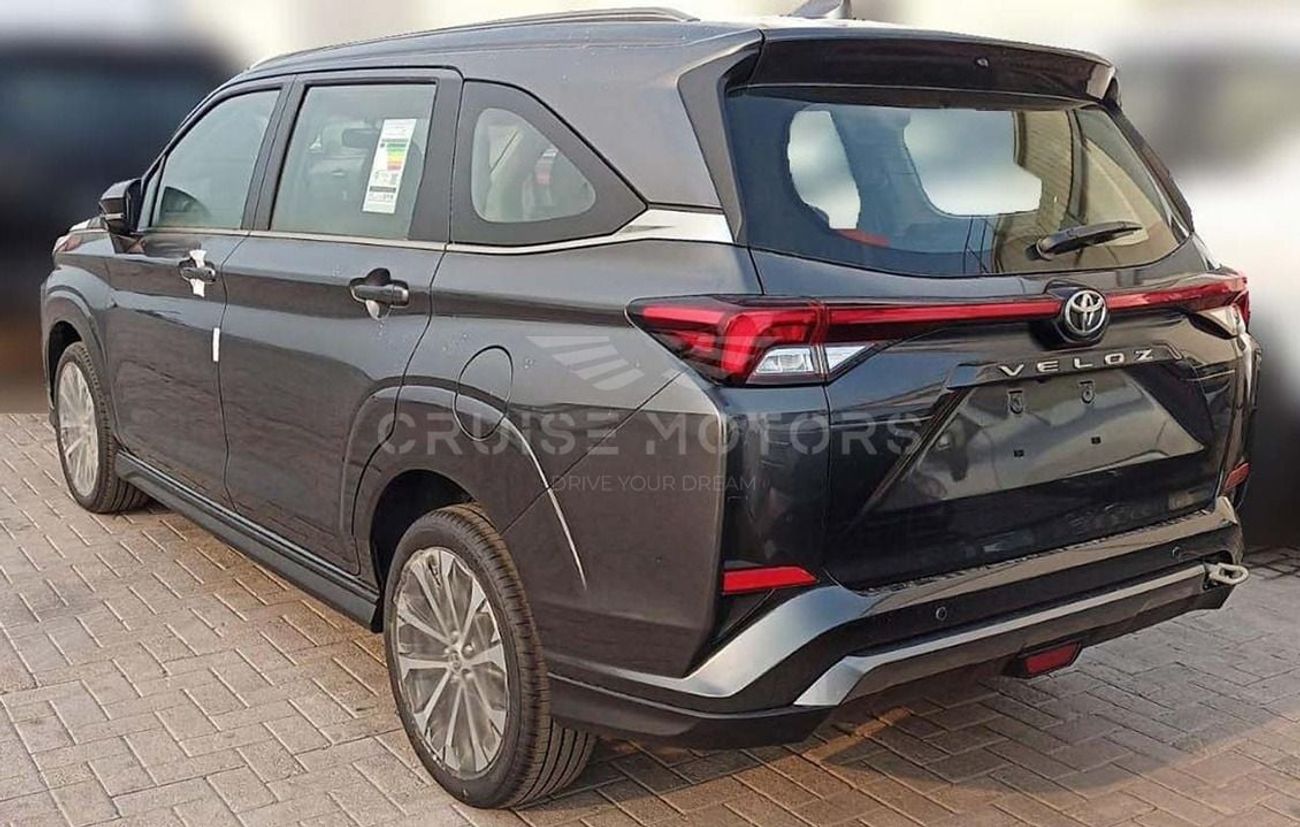 تويوتا فيلوز Veloz  - 1.5L - Automatic - Petrol - SUV -FWD - 7 Seats - 4 Door - 2025