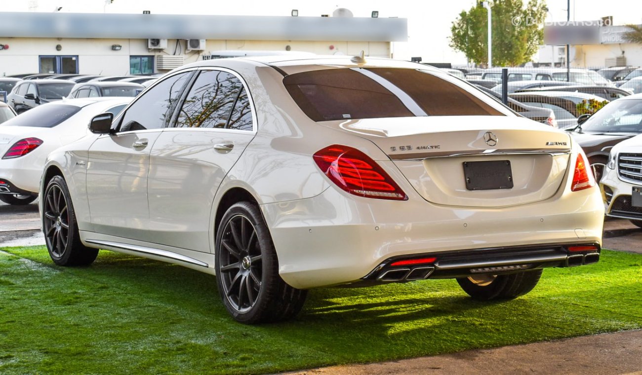 Mercedes-Benz S 63 AMG 4 Matic