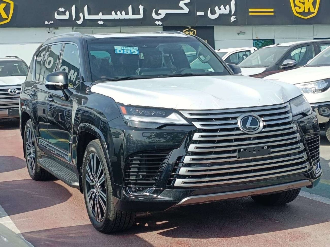 Lexus LX 600 3.5L, V6 ,TURBO SPORT / FRONT POWER SEATS /  360* CAMERA / FULL OPTION (CODE #  67752 )
