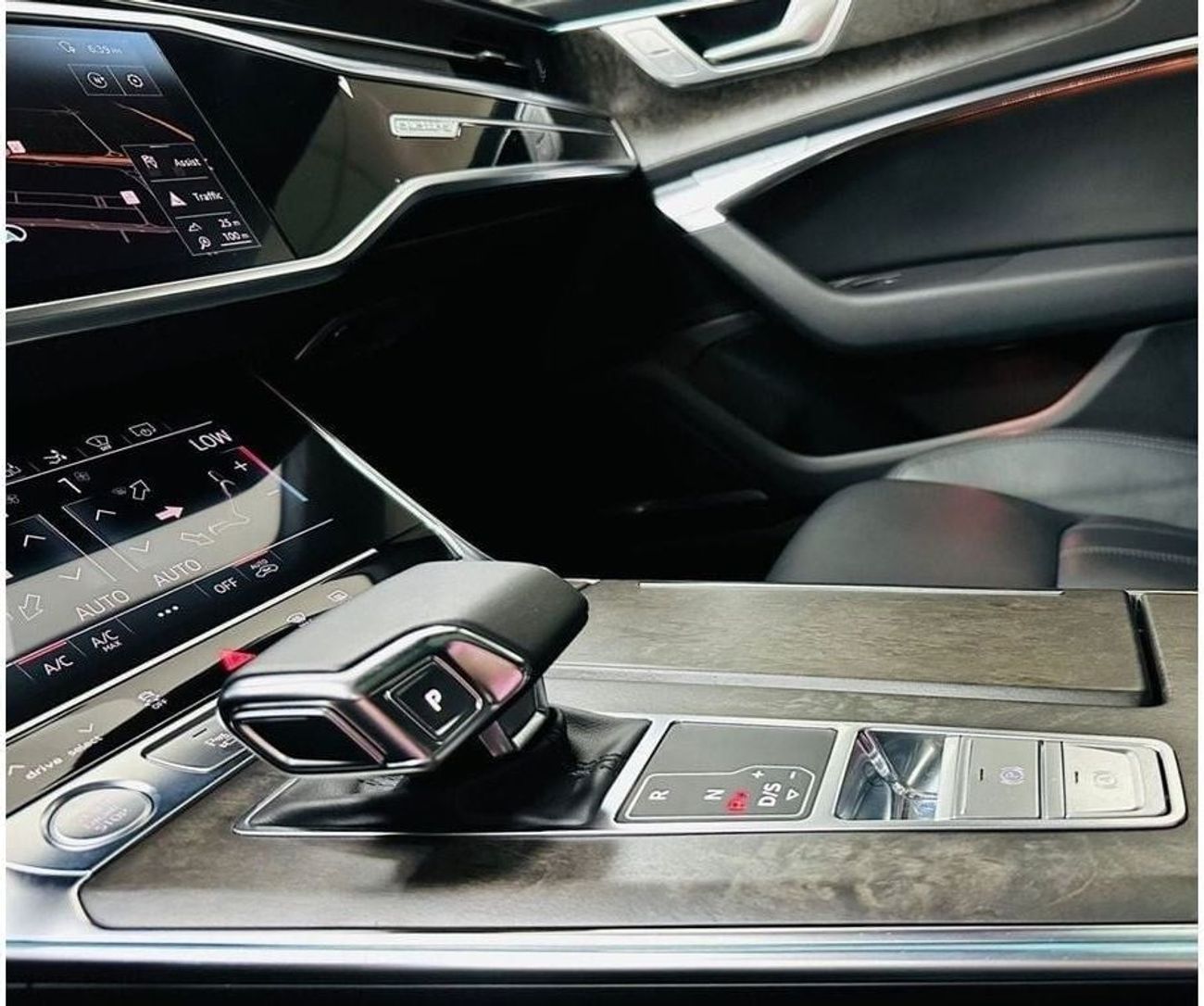 أودي A7 45 TFSI quattro 2.0L