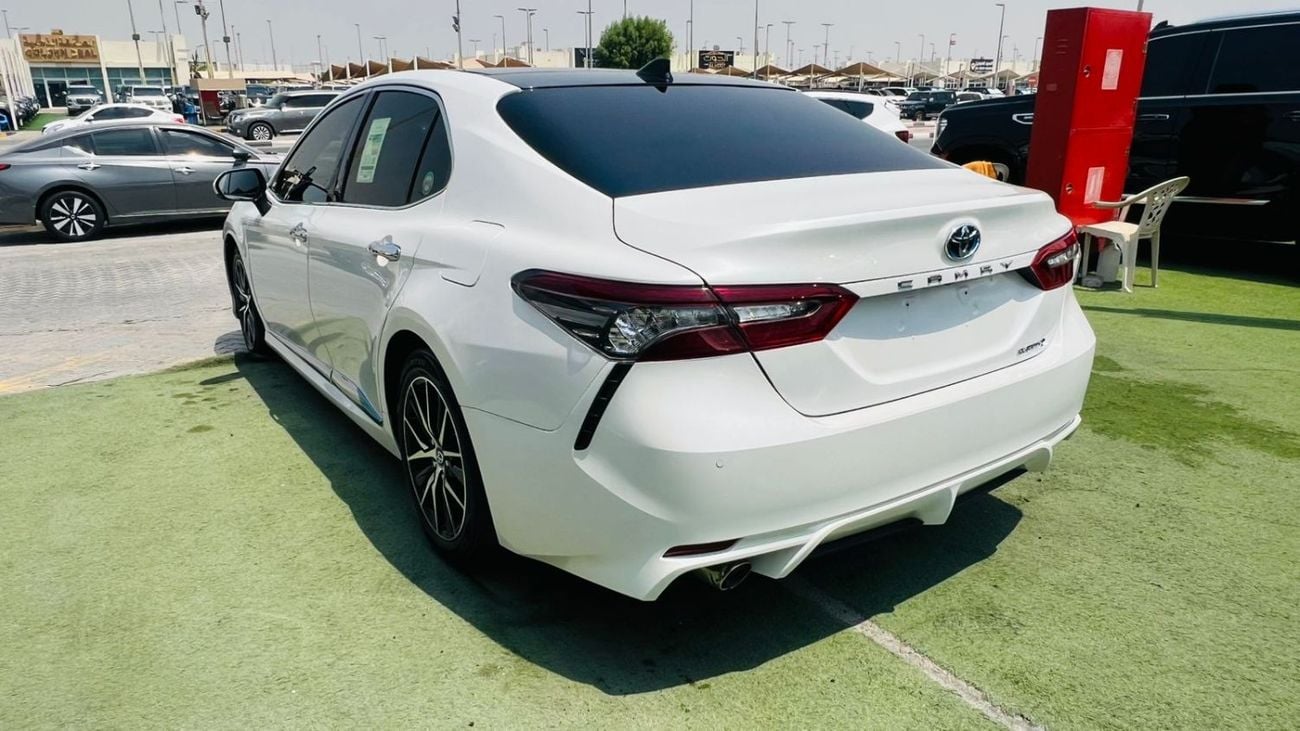 تويوتا كامري LUMIERE HEV LIMITED