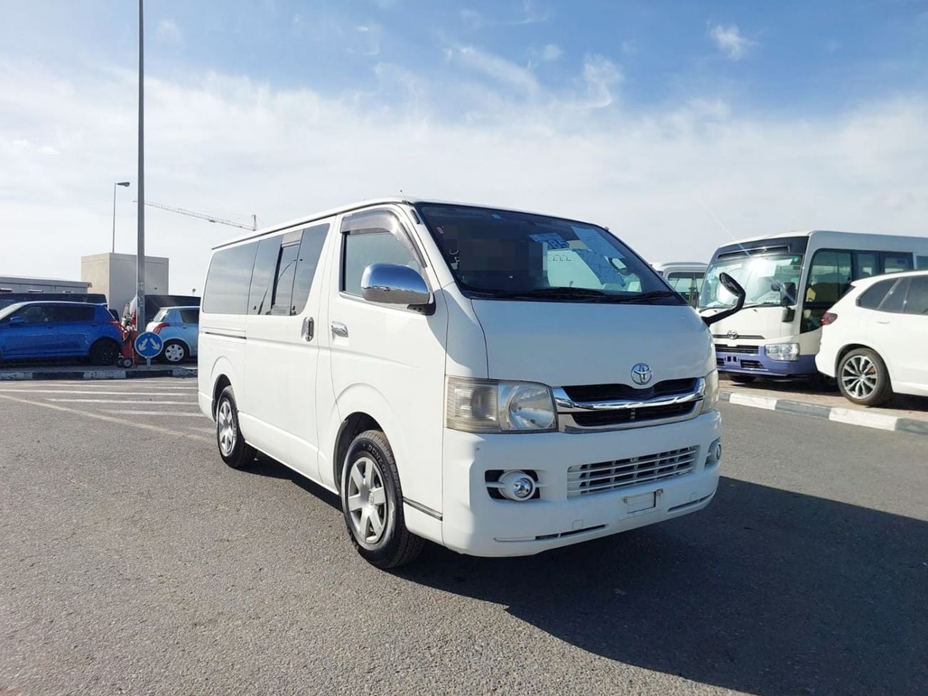 Toyota Hiace TOYOTA HIACE VAN RHD 2007 MODEL 2.0 L PETROL AUTOMATIC(PM69704)