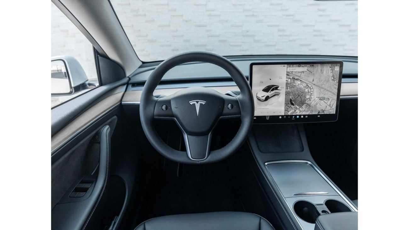 تسلا موديل Y AED 2,831 PM • MODEL Y LONG RANGE • ONLY 4,500 KMS • OFFICIAL TESLA WARRANTY UNTIL 2030•