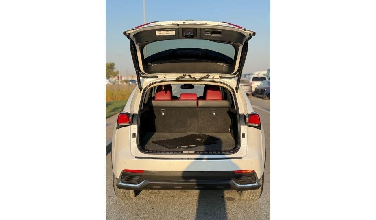 لكزس NX 300 LEXUS NX300h Hybrid Platinum